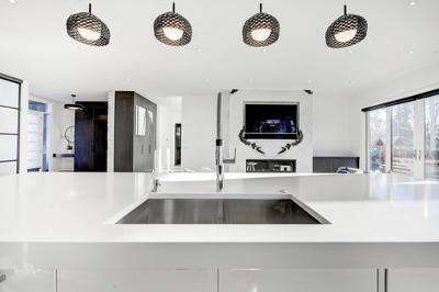 Add style to your kitchen with a Quartz countertop